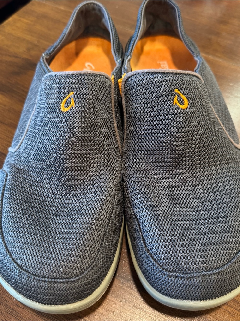 Olukai Nohea Mesh Men's Gray Orange Slip On Slide Boat Deck 10188-4242 SIZE 8.5 - Picture 2 of 9